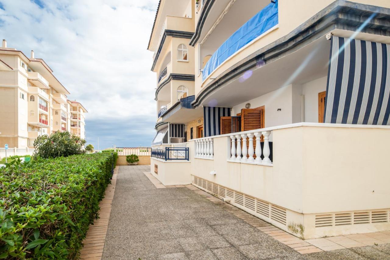 Martas Apartment La Mata  Exterior photo